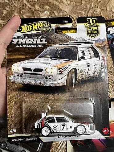Hot Wheels Premium – Car Culture “Thrill Climbers” seriyasından Lancia — 1