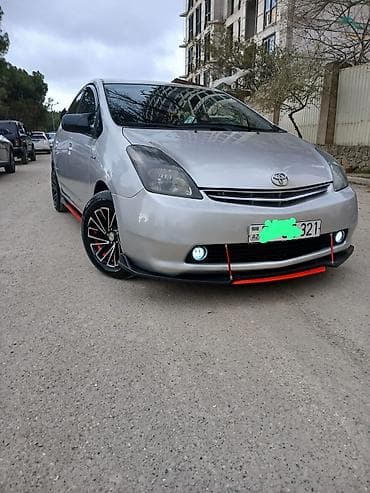 az avto: Toyota Prius (2-ci nəsil) – hibrid hetçbek Xüsusiyyətlər və təchizat — 3