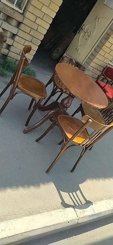 antik stullar: Qədimi dest 4 stul 1qabaq stolu mohkem saqlamdilar dest 170 azn — 2