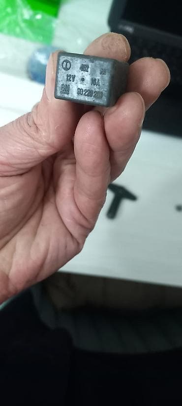 daewoo islenmis ehtiyat hisseleri: Продаю запчасти от Опель Вектра Б все в рабочем состоянии бензонасос — 1