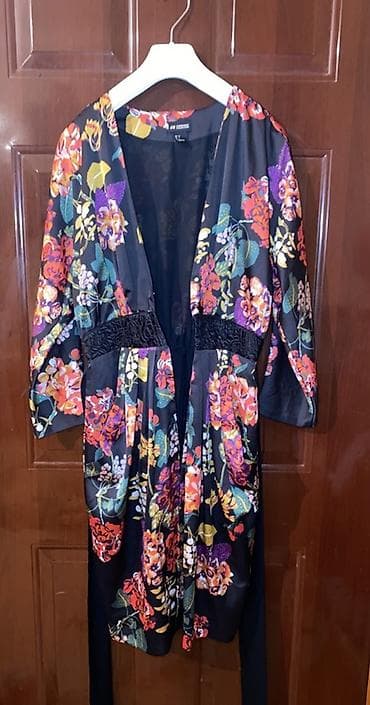 Другая женская одежда: Hər biri 5 azn Qadın geyimləri – 4 ədəd paltar seti - Göy rəngli midi — 8