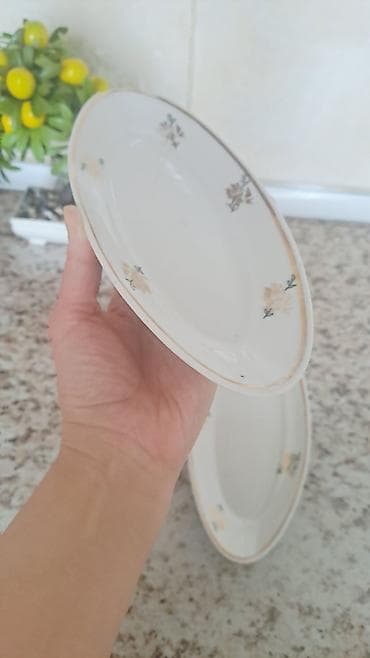 Qedimi
Dulevo
2 eded 6 azn — 2