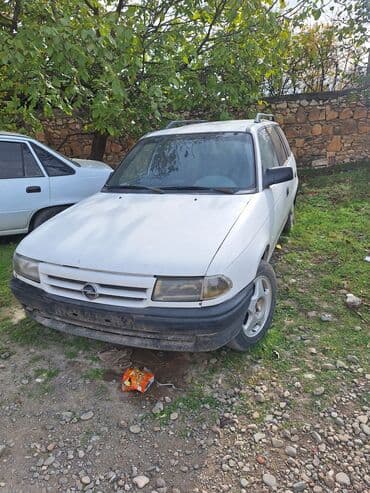 багажник на крышу баку: Opel Astra: 1.7 л | 1996 г. 200 км Универсал — 4