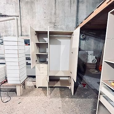 3 qapılı, Siyirməli, Ağ, Digər material, Açılan, Düz dolab