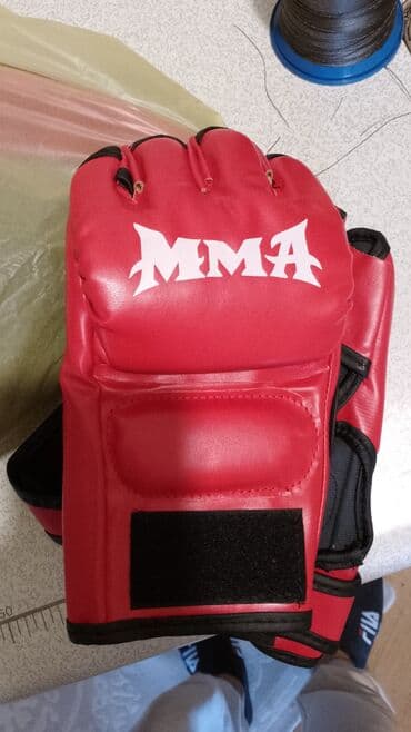 MMA döyüş əlcəkləri – qırmızı votsap Wotsap - Tip: Barmaqları açıq