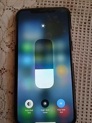 mini smart phone: IPhone Xs Max, 256 GB, Ağ, Qırıq, Simsiz şarj, Face ID — 2