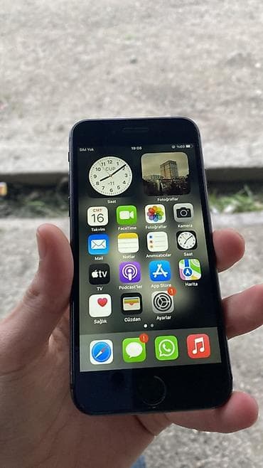 telfolar: IPhone 8, 64 GB, Qara, Barmaq izi — 2