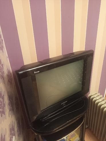 İşlənmiş Televizor Samsung 32" Ünvandan götürmə