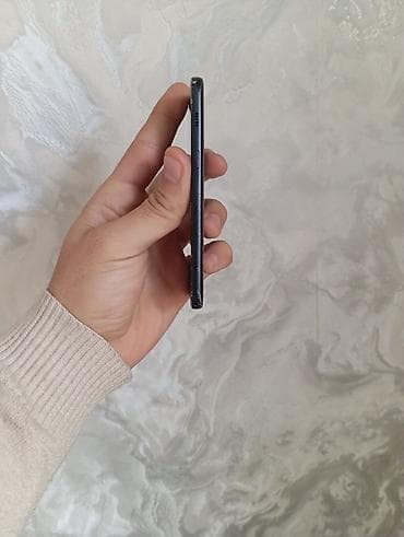 xiomi not 4: Samsung Galaxy A3 2017, 16 GB, rəng - Qara, Barmaq izi — 4