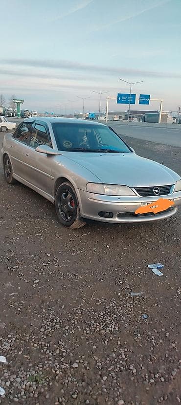 traktor dt 75 celilabad: Opel Vectra B, gümüşü rəng, sedan. Texniki xüsusiyyətlər və — 7