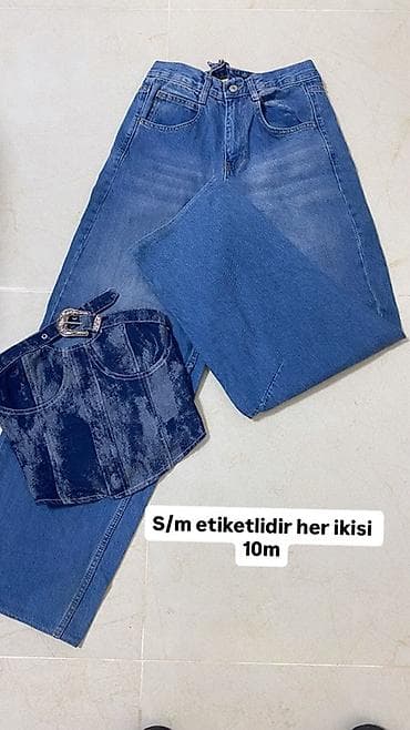 - Məhsul: 2 hissədən ibarət denim dəst - Tərkib: Yüksək belli mavi