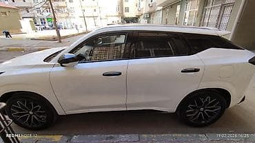 mersedes sukan: Changan UNI-Z – aq rəngli, şəhər və uzun məsafələr üçün müasir — 8