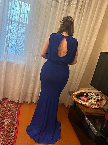 Məhsul: Axşam/gecə geyimi – uzun, zərif model - Rəng: Kobalt mavi -