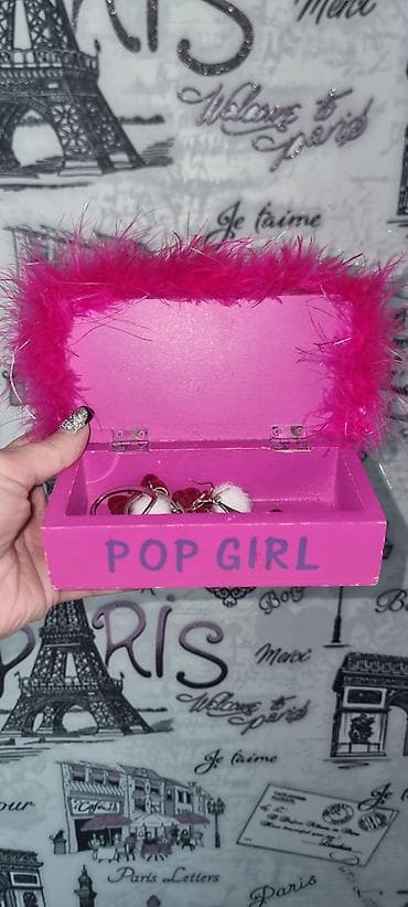 POP GIRL temalı aksessuar/qutu - Rəng: parlaq çəhrayı - Material — 1