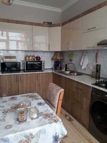 əhmədlidə 1 otaqlı evlər: 2 otaqlı, Yeni tikili, 60 kv. m — 10