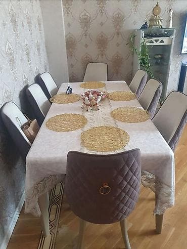 stulllar: Masa desti satılır 450 azn azn. 8 stul var. Masa açılır . Unvan Baksol — 1