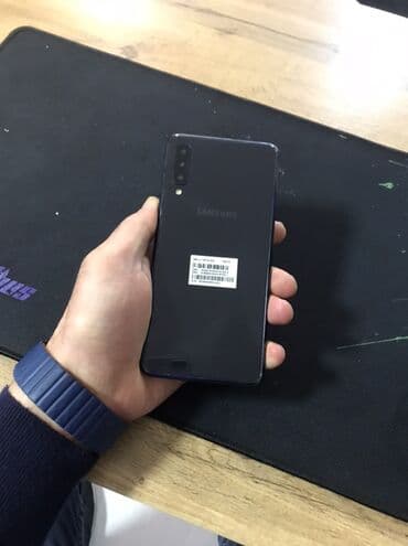 Samsung Galaxy A7 2018, 64 GB, rəng - Mavi, Barmaq izi