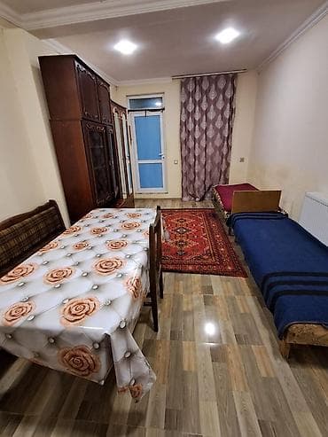 səbail rayonu kirayə evlər: Kirayə mənzil – 1 otaqlı, məişət əşyaları ilə,avtobus dayanacağı — 2