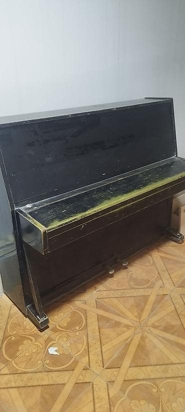 gitara simi: Upright pianino – “Украина” modeli - Korpus: qara rəngli klassik — 3