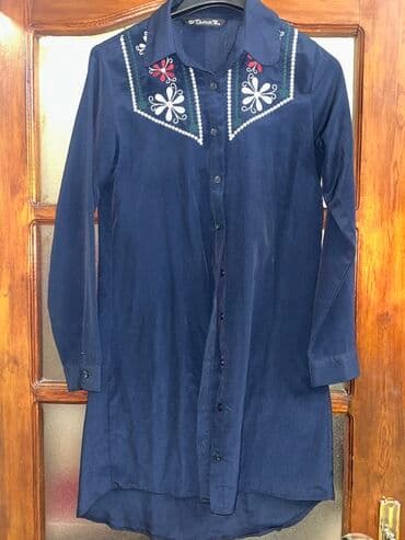 Toy paltarları və aksesuarları: Qadın tunik köynək - Rəng: tünd göy - Model: uzun tunik-köynək, önü — 1