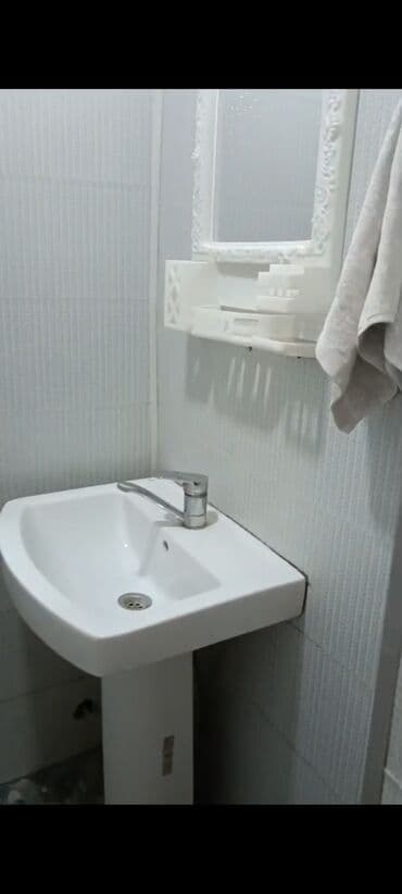 qarabağda kirayə evlər: Qusarda kohne hamamlar kucesinde yerlesir. Geniş və avadanlıqlı — 8