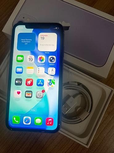 iphone 12 i: IPhone 11, 128 GB, Face ID — 3