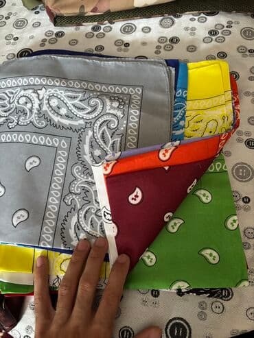 xonçaların satışı: Bandana satılır — 2