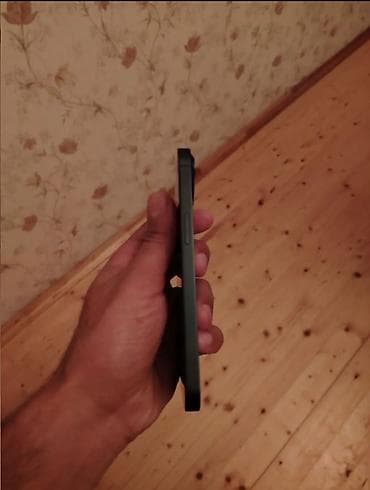 redmi note 11 kabro: IPhone 13, Qara, Face ID — 4