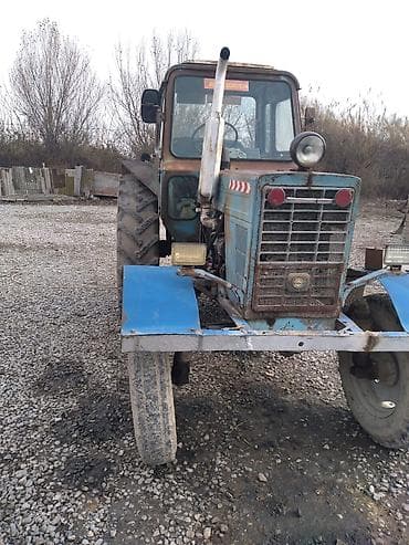 ford focus nece masindir: Hərsey qaydasindadir sadece suren yoxdur 1986 ci ilin traktoru butun — 1