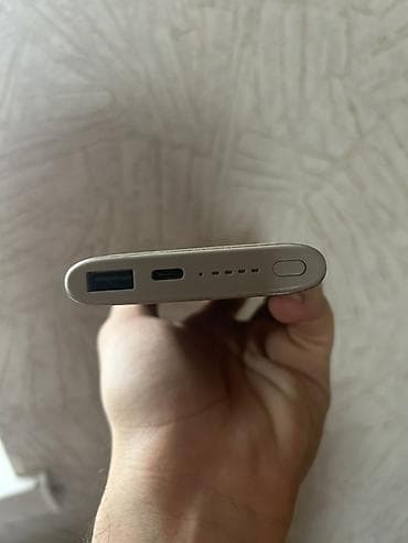 apple 10: Powerbank Samsung, 10000 mAh — 4