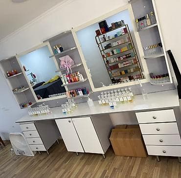 İşlənmiş, Saş kəsimi üçün masa lalafo.az -da İşlənmiş, Saş kəsimi üçün masa