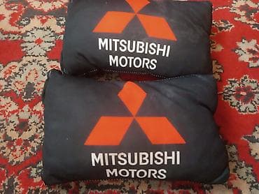ucuz parca: Mitsubishi Motors üçün avtomobil yastığı dəsti - Brend loqolu dizayn — 1