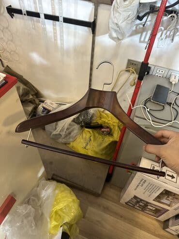 вешалки напольные для одежды деревянные дорогие: Veşilkalar — 4