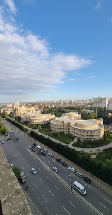 2 otaqlı, Yeni tikili, 82 kv. m