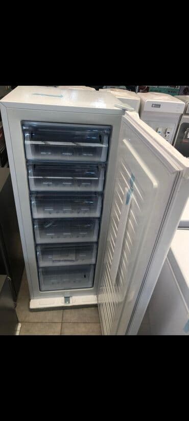 derin dondurucu mini: Dondurucu Restoran, kafelər, şirniyyat sexləri ucun Silver — 1