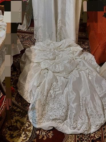 tesbeh sekilleri: Gəlinlik paltarı,ziyafət donları,İtaliya brendi Maqra və Alexandra ya — 3