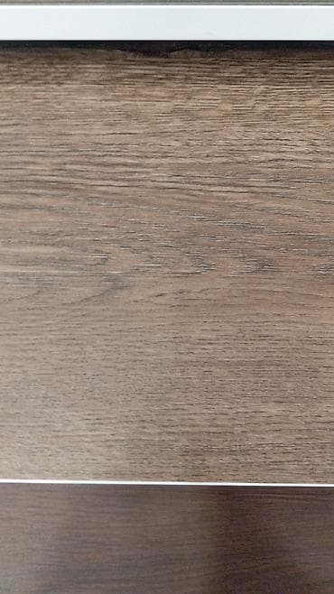 tebii yolka: Vinil döşəmə paneli – taxta teksturalı, isti qəhvəyi rəng - Material — 5