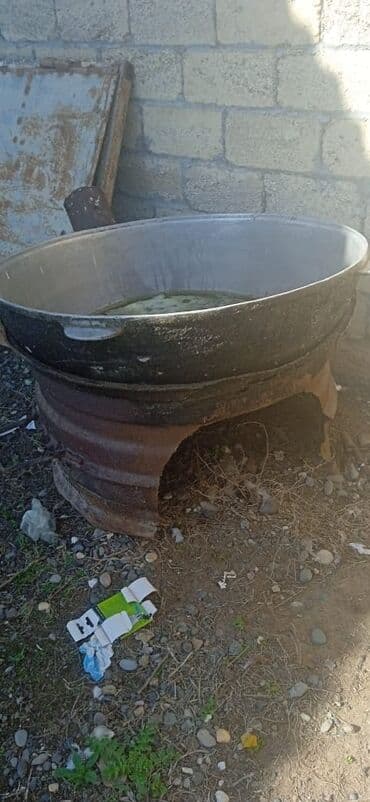 реклама бизнес плана: Toy üçün tiyan satılır heç bir problemi yoxdur altlığı ilə birlikdə — 3