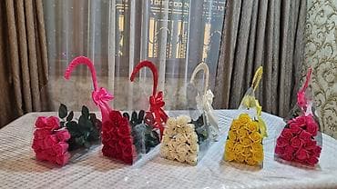 Hədiyyəlik dekorativ güllər – şəffaf çanta buketlər - Məhsul