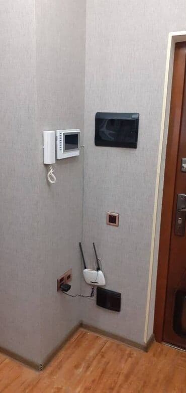 tam temirli menziller: İnşaatçılar metrosunun çıxısında inşaat binasında 12 mertebeli — 3