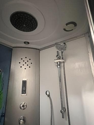 бак для душа: Кабинка с закрытым верхом, Угловая — 3