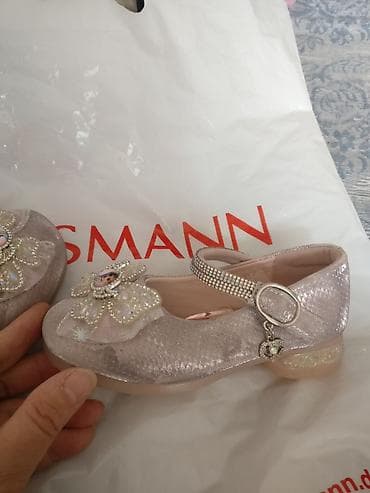 Qız uşaqları üçün bəzəkli balerina tipli ayaqqabı - Rəng: açıq — 3