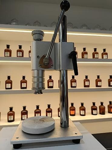 termo press: Əl pressi – qapaq sıxma və kiçik montaj işləri üçün - Stolüstü — 1