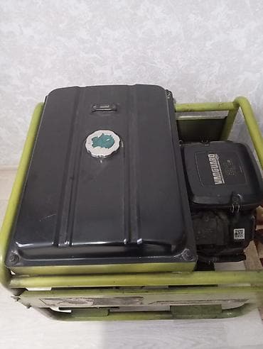 razetqa: Benzindi. 1ay ishlenib. yagida teze deyishilib - Mühərrik: Vanguard — 1