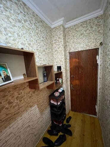 sibrizdə evlərin qiyməti: Bakı, Yeni Günəşli Massiv V, 2 otaqlı, Köhnə tikili, 41 kv. m — 9