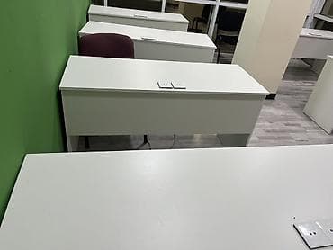 ofis ustolu: İşçi üçün, Dördbucaq masa — 2