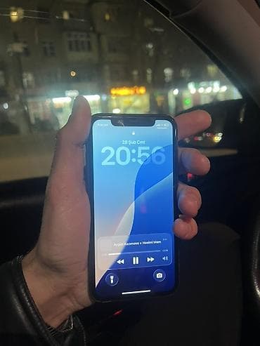 tv operator: IPhone 11, Qara — 4