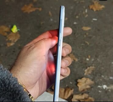 ses guclendirici: Samsung Galaxy A50, rəng - Ağ — 3