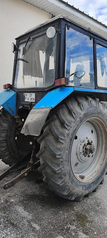 3 tekerlekli moped: Belarus MTZ traktoru və aqreqatlar Məhsul təsviri: - Belarus tipli — 1