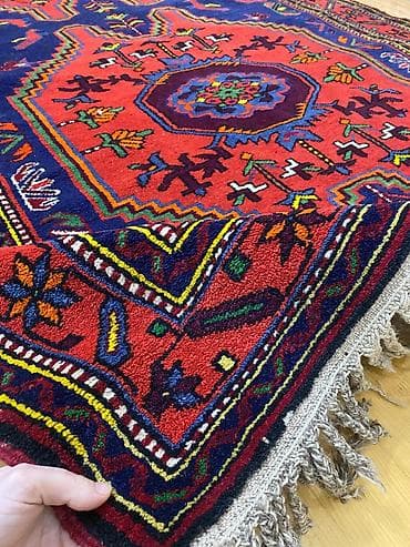 sarlar: Əl toxuması xalça yalniz divardan asilib - Material: təbii yun, qalın — 1